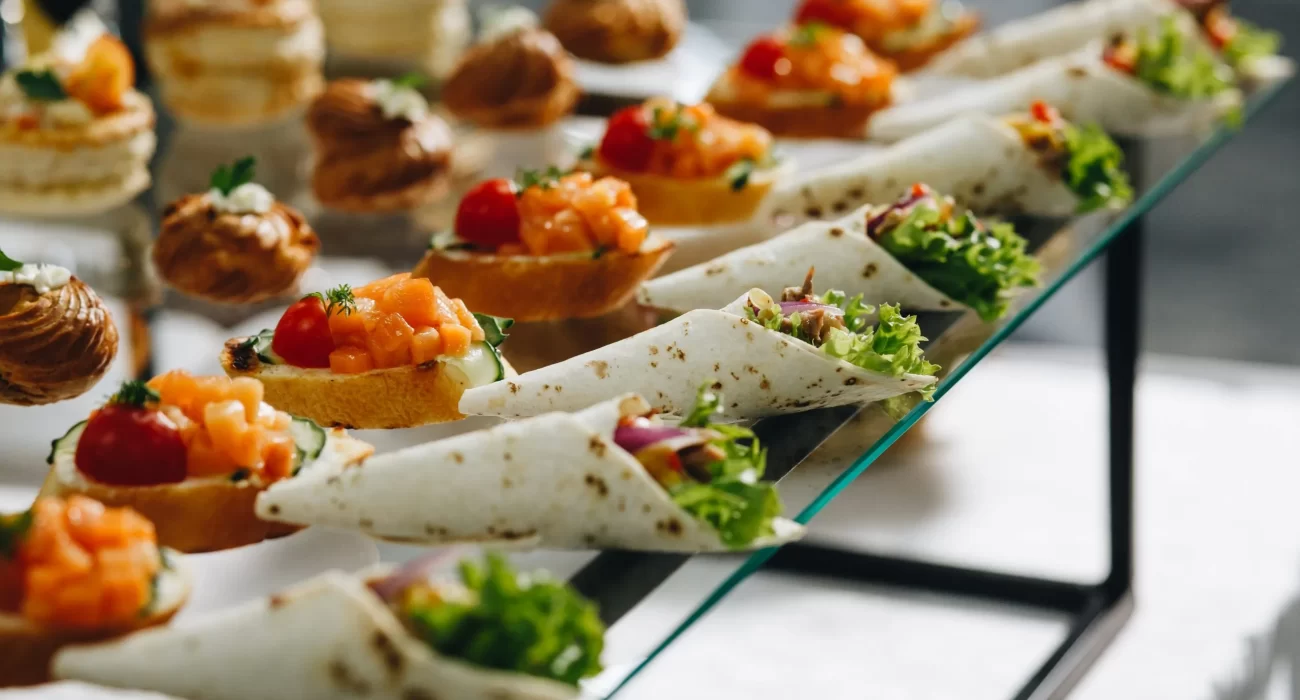 Canapes catering for my wedding reception – Where can I find them?